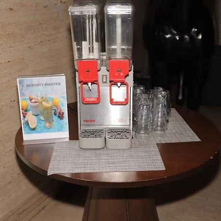 莫诺特尔酒店 加尔各答 外观 照片